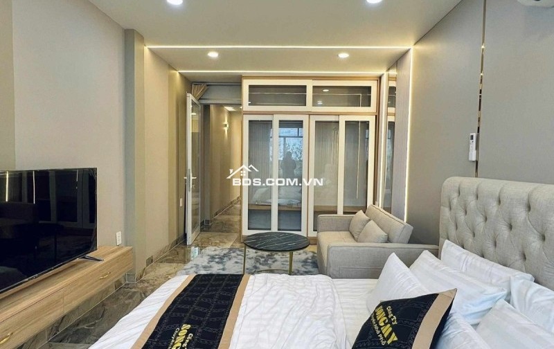 Bán nhà đẹp, full Nội Thất Ni Sư Huỳnh Liên P.10 Tân Bình, 48m2, 3 Tầng, 3 PN. Nhỉnh 5 tỷ